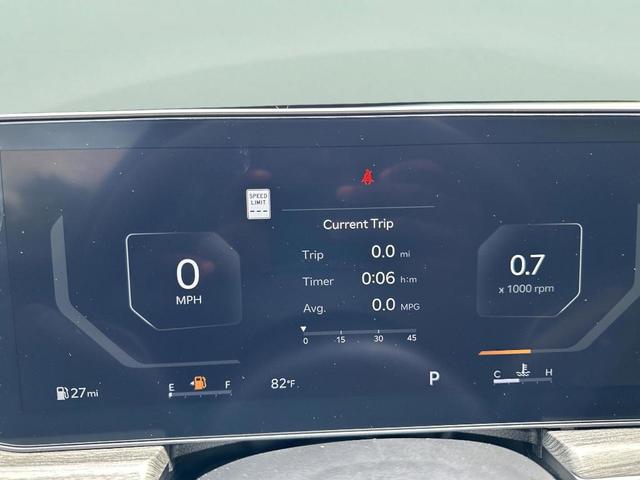Photo of 2025 Aurora Black Pearl Kia K5
