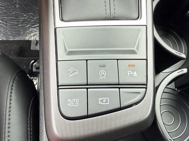 Photo of 2026 Ebony Black Kia Sportage