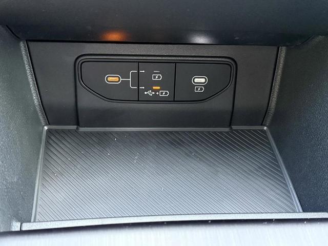 Photo of 2026 Ebony Black Kia Sportage