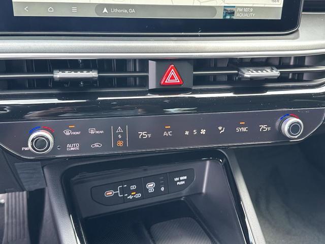 Photo of 2026 Aurora Black Pearl Kia K5
