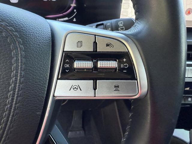 Photo of 2023 Red Kia Telluride