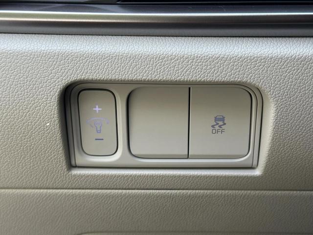 Photo of 2025 Wolf Gray Kia Sorento