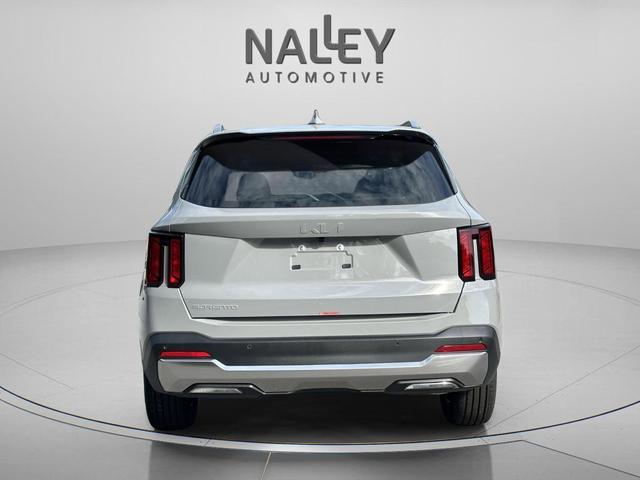 Photo of 2025 Wolf Gray Kia Sorento