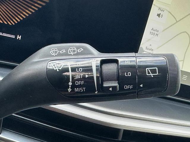 Photo of 2025 Wolf Gray Kia Sorento