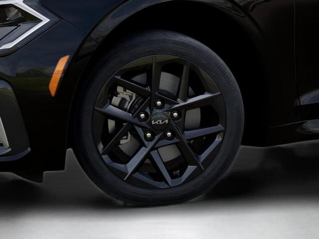 Photo of 2026 Aurora Black Pearl Kia K5