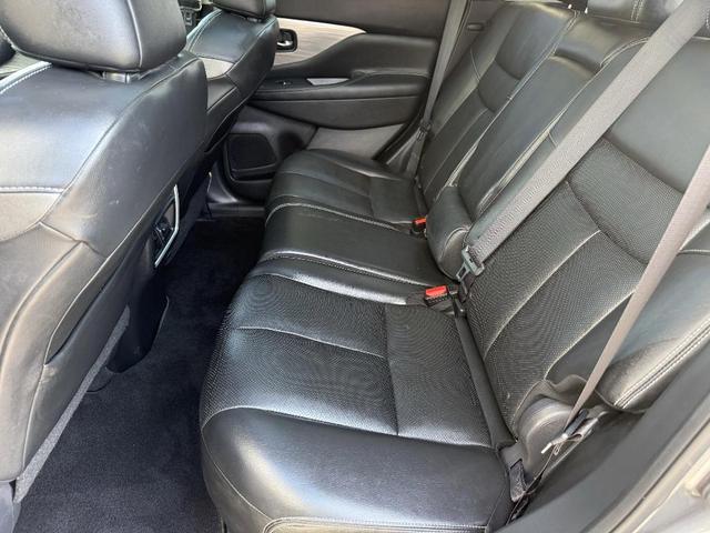 Photo of 2018 Gun Metallic Nissan Murano