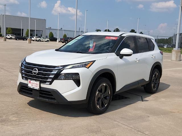 Photo of 2024 Pearl Nissan Rogue