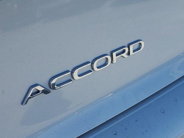 Photo of 2025 Platinum White Pearl Honda Accord Hybrid