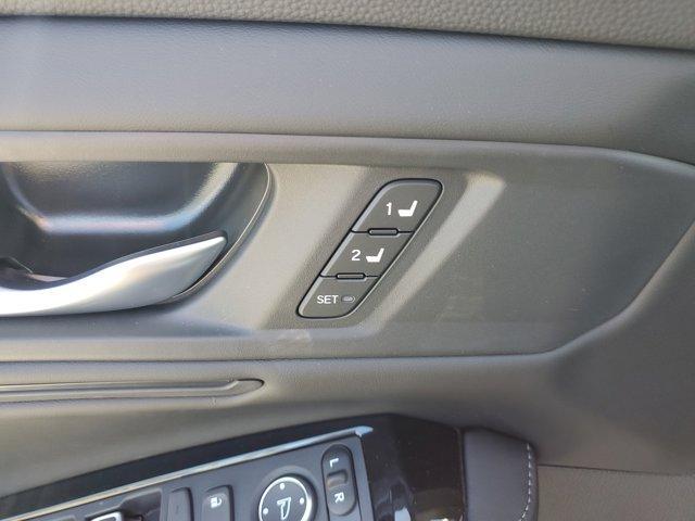 Photo of 2025 Platinum White Pearl Honda Accord Hybrid