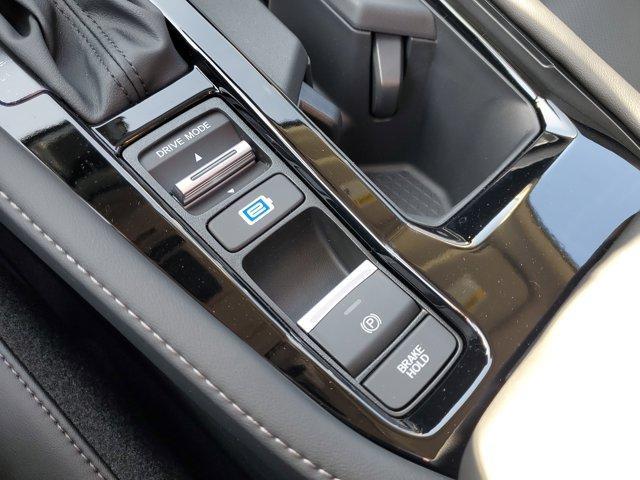 Photo of 2025 Platinum White Pearl Honda Accord Hybrid