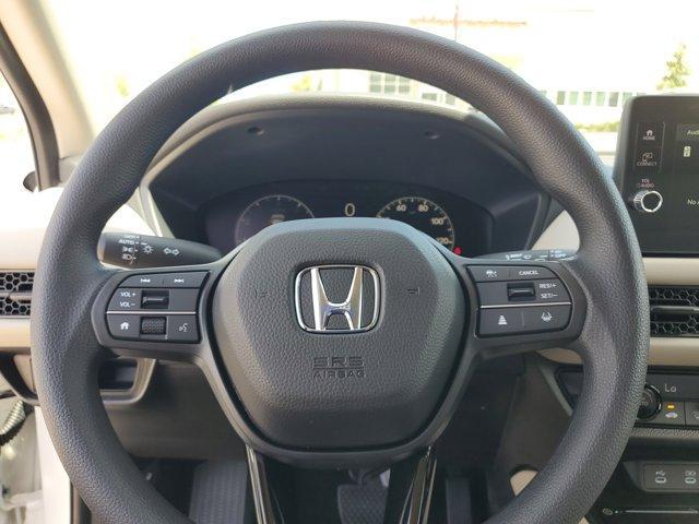 Photo of 2026 Platinum White Pearl Honda HR-V