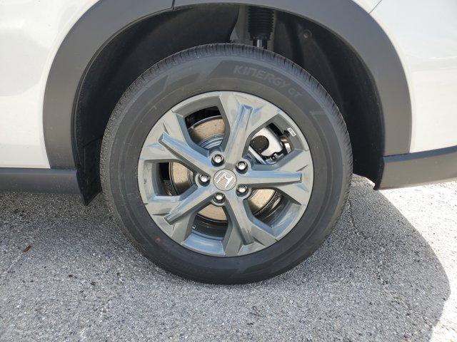 Photo of 2026 Platinum White Pearl Honda HR-V