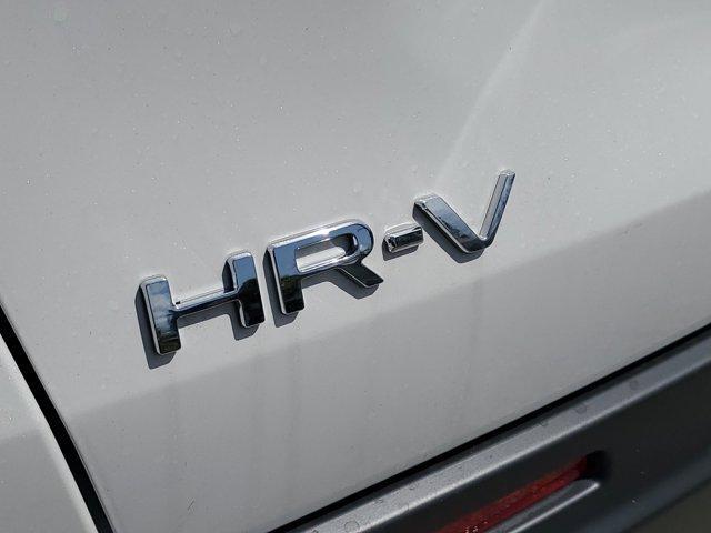 Photo of 2026 Platinum White Pearl Honda HR-V