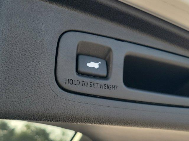 Photo of 2024 Silver Honda CR-V