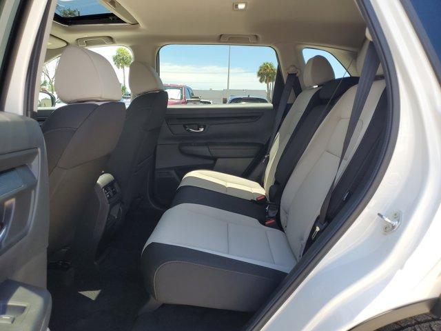 Photo of 2026 Platinum White Pearl Honda CR-V