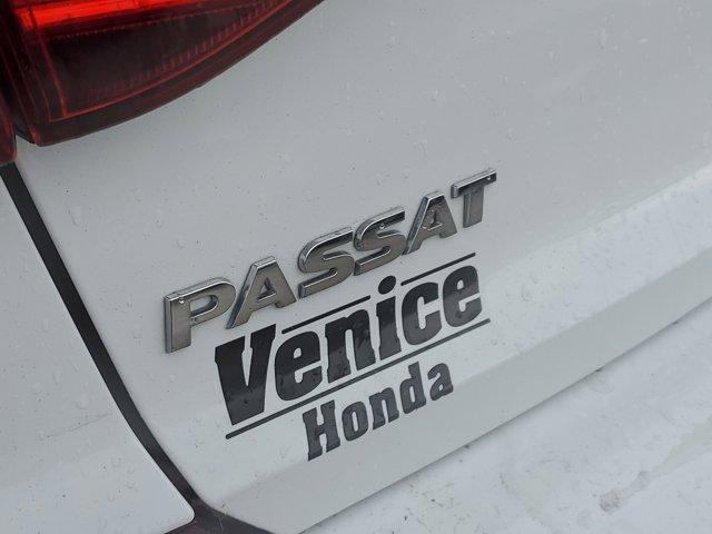 Photo of 2018 Pure White Volkswagen Passat