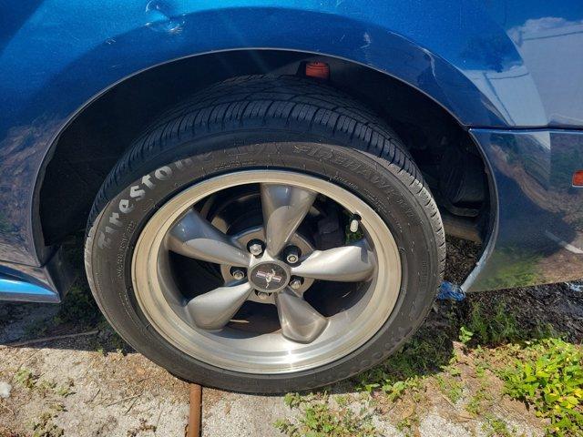 Photo of 2000 Atlantic Blue Clearcoat Metallic Ford Mustang