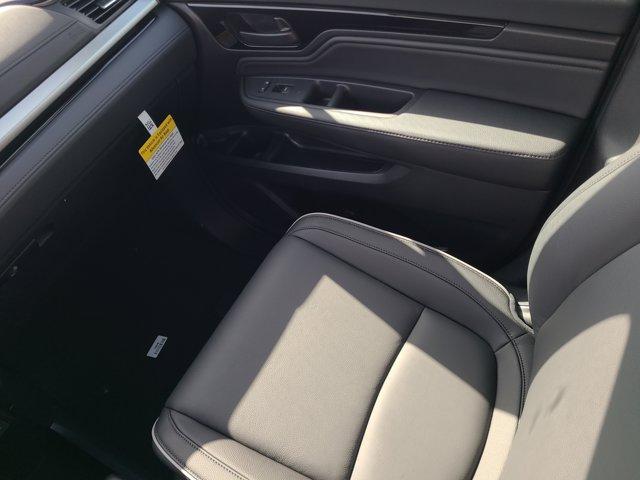 Photo of 2025 Solar Silver Metallic Honda Odyssey