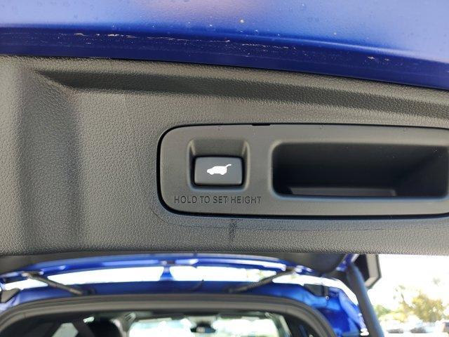 Photo of 2025 Still Night Pearl Honda CR-V Hybrid
