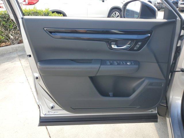 Photo of 2025 Solar Silver Metallic Honda CR-V Hybrid