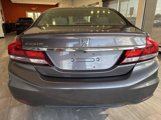 Photo of 2015 Modern Steel Metallic Honda Civic