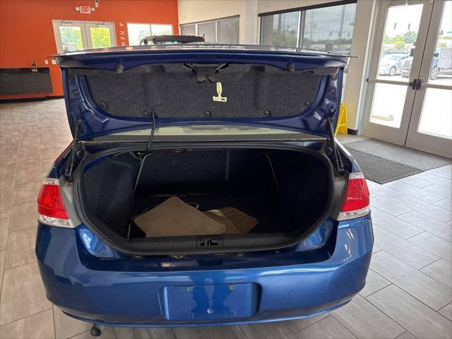 Photo of 2009 Light Ice Blue Clearcoat Metallic Ford Focus