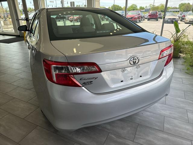 Photo of 2012 Classic Silver Metallic Toyota Camry