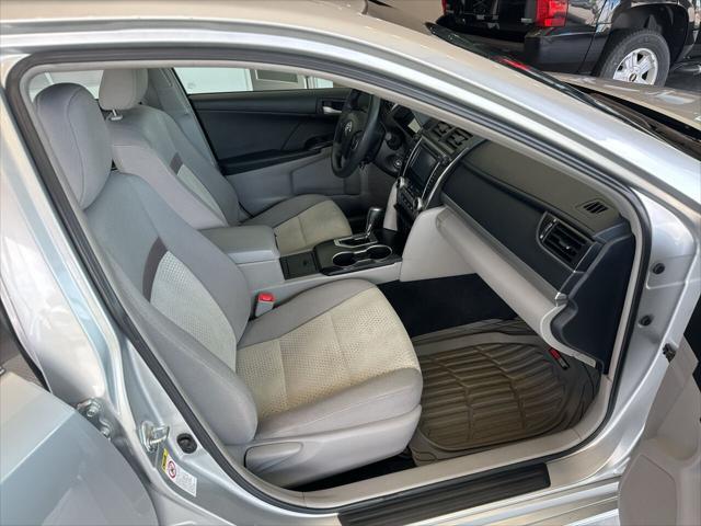 Photo of 2012 Classic Silver Metallic Toyota Camry