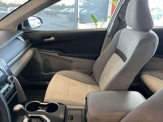 Photo of 2012 Classic Silver Metallic Toyota Camry