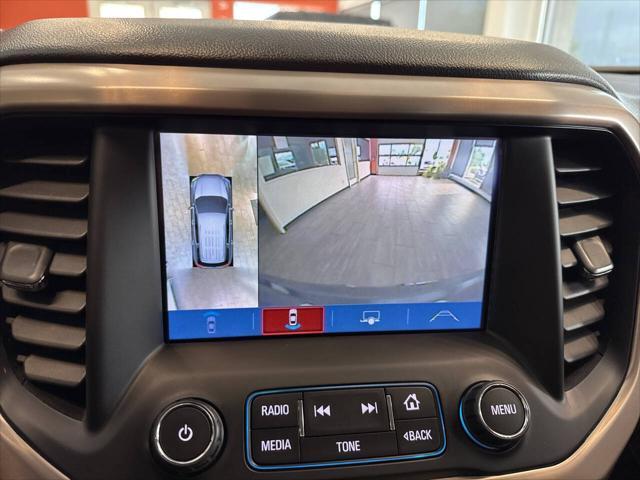 Photo of 2017 Black GMC Acadia