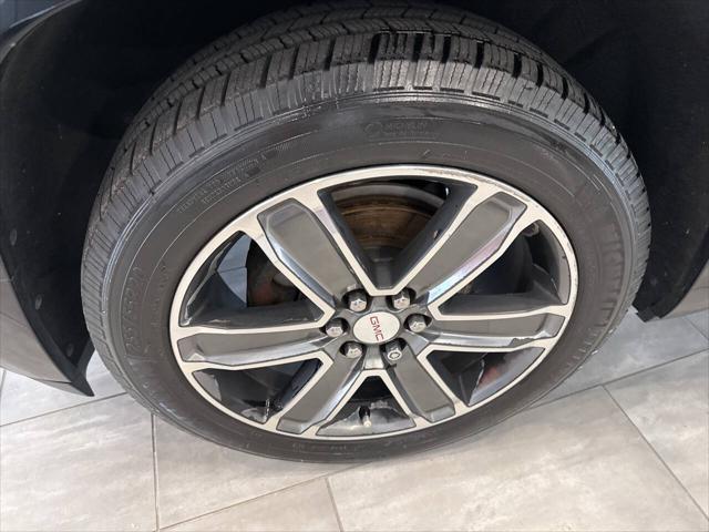 Photo of 2017 Black GMC Acadia