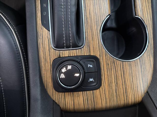 Photo of 2017 Black GMC Acadia