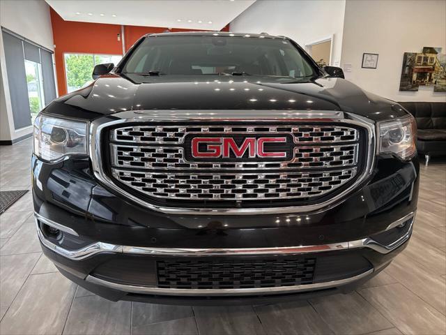 Photo of 2017 Black GMC Acadia