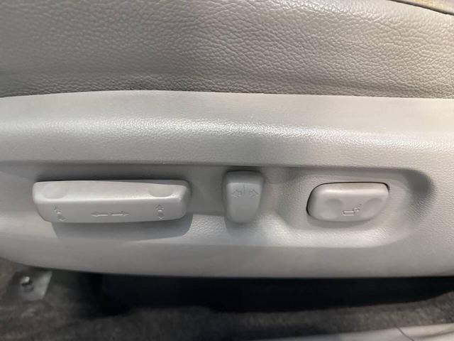 Photo of 2012 Crystal Black Pearl Honda Pilot