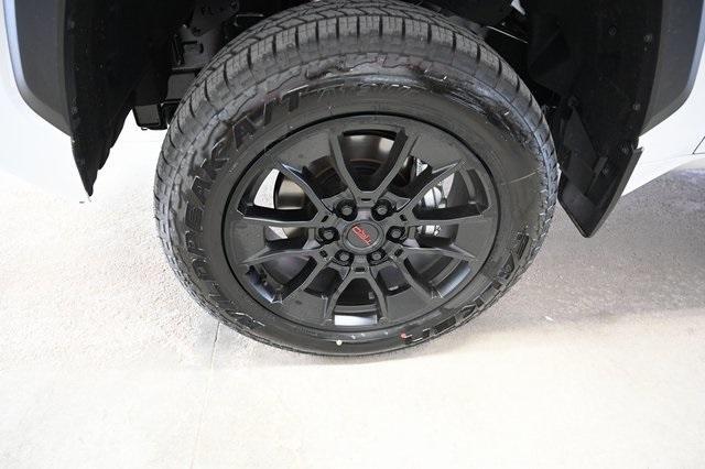 Photo of 2025 White Toyota Tundra Hybrid
