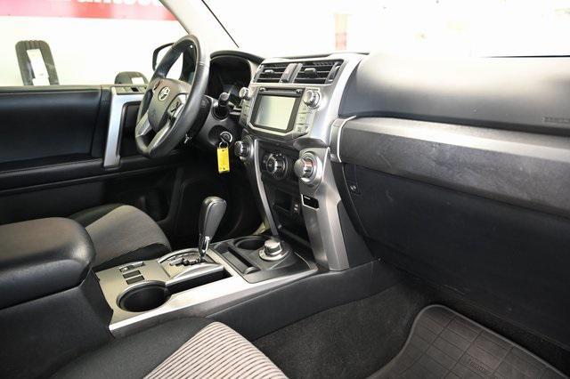 Photo of 2016  Toyota 4Runner