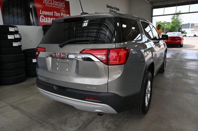 Photo of 2019 Pepperdust Metallic GMC Acadia