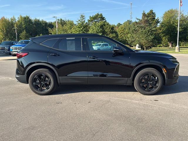 Photo of 2024 Black Chevrolet Blazer