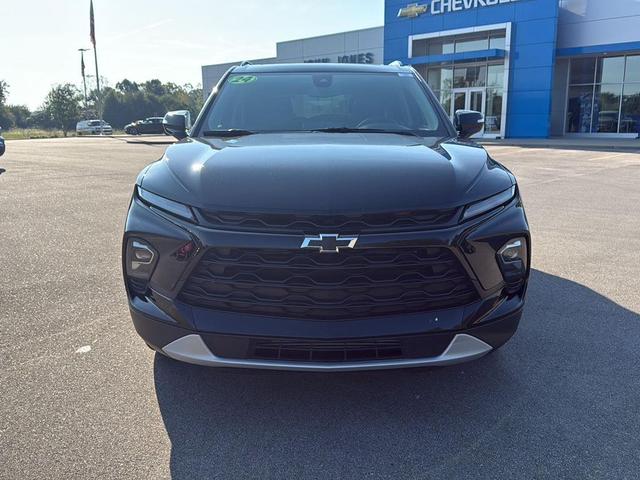 Photo of 2024 Black Chevrolet Blazer