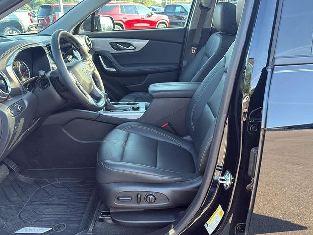 Photo of 2024 Black Chevrolet Blazer