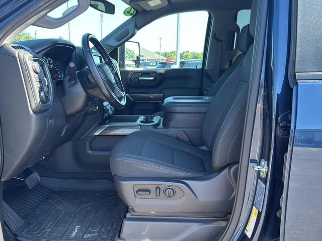 Photo of 2022 Northsky Blue Metallic Chevrolet Silverado 2500