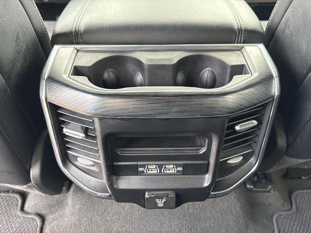 Photo of 2024 Granite Crystal Metallic Clearcoat RAM 1500