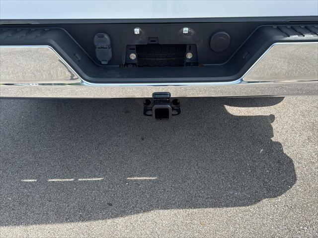 Photo of 2021 Summit White GMC Sierra 1500