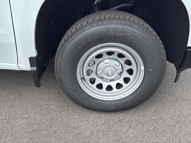 Photo of 2025 Summit White Chevrolet Silverado 1500