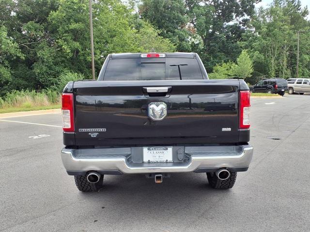 Photo of 2019 Diamond Black Crystal Pearlcoat RAM 1500