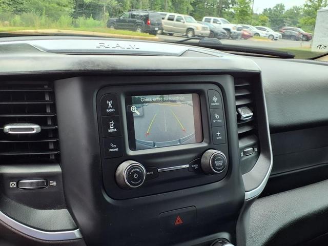 Photo of 2019 Diamond Black Crystal Pearlcoat RAM 1500