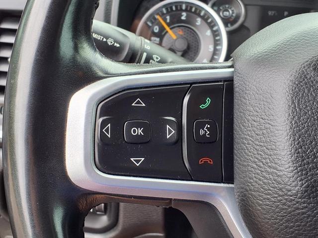 Photo of 2019 Diamond Black Crystal Pearlcoat RAM 1500