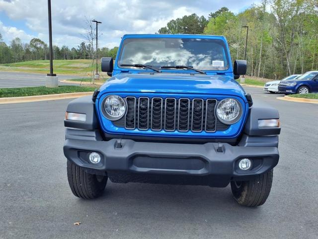 Photo of 2025 Hydro Blue Pearlcoat Jeep Wrangler