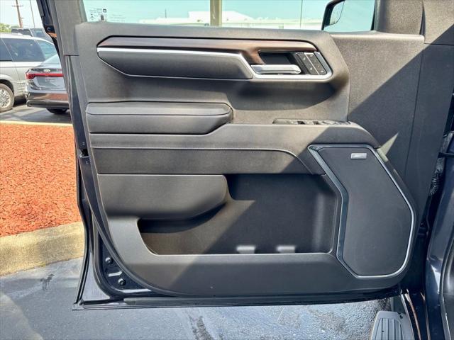 Photo of 2023 Titanium Rush Metallic GMC Sierra 1500