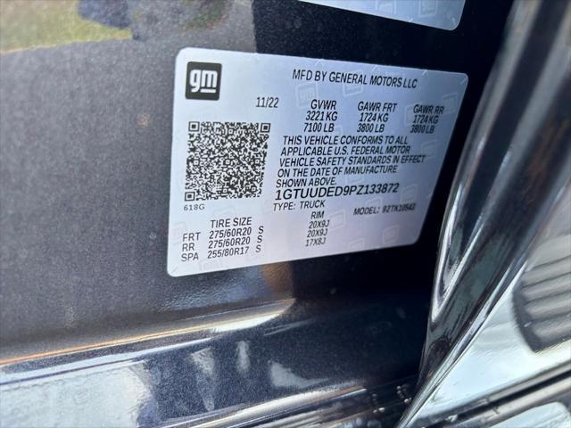 Photo of 2023 Titanium Rush Metallic GMC Sierra 1500